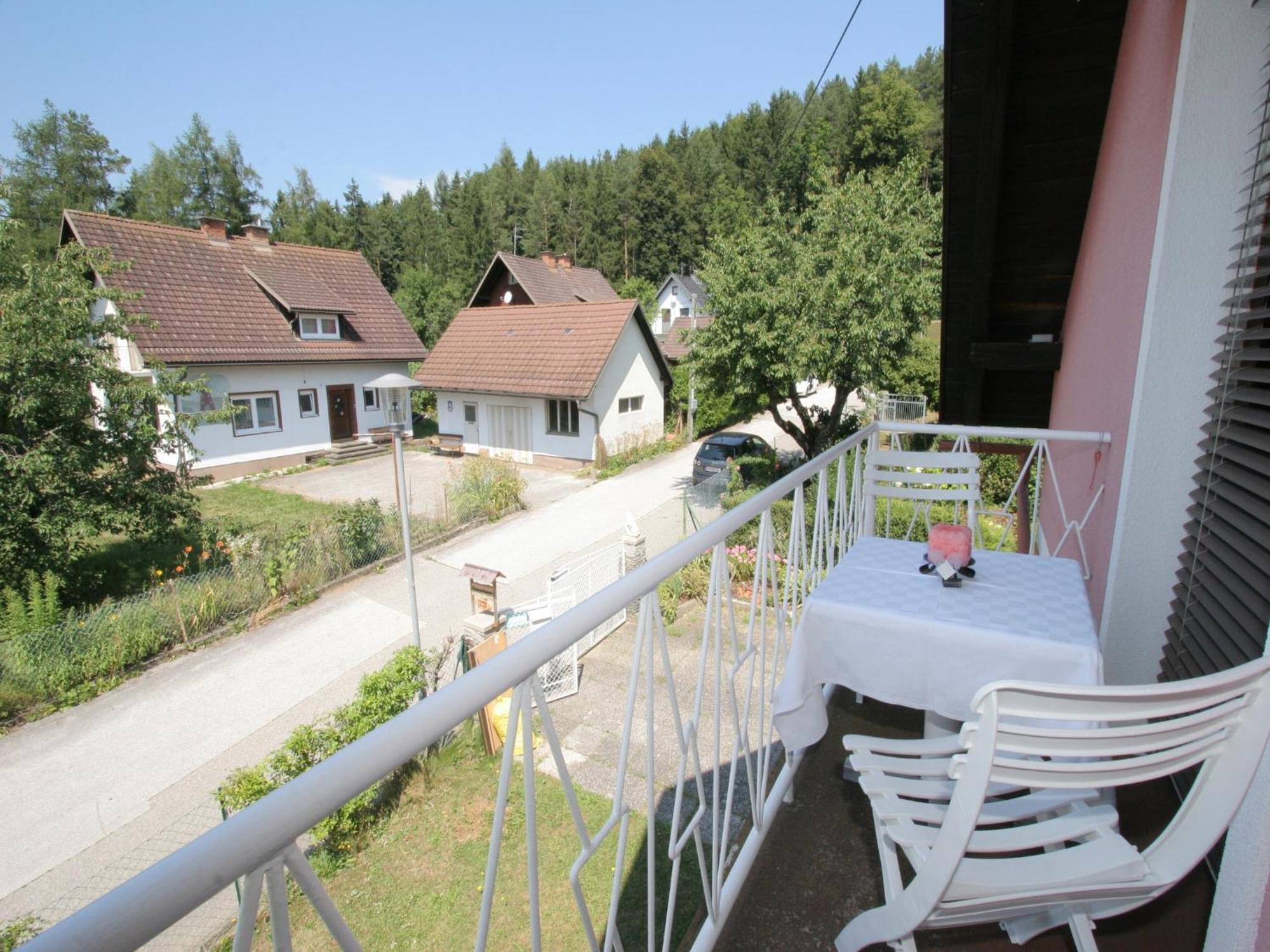 Modern Apartment With Garden Near The Petzen Ski Area In Eberndorf Carinthia Zewnętrze zdjęcie