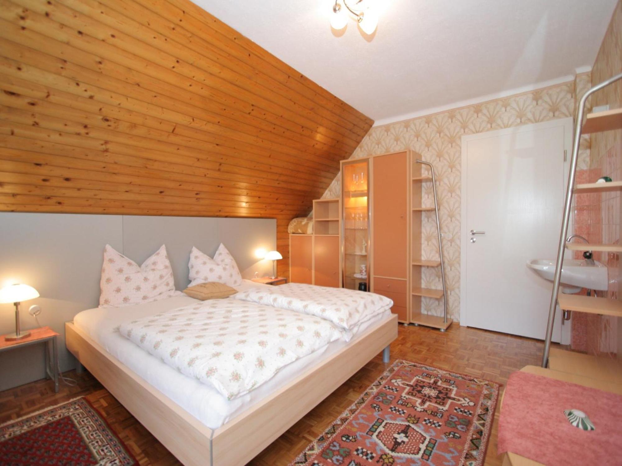 Modern Apartment With Garden Near The Petzen Ski Area In Eberndorf Carinthia Zewnętrze zdjęcie